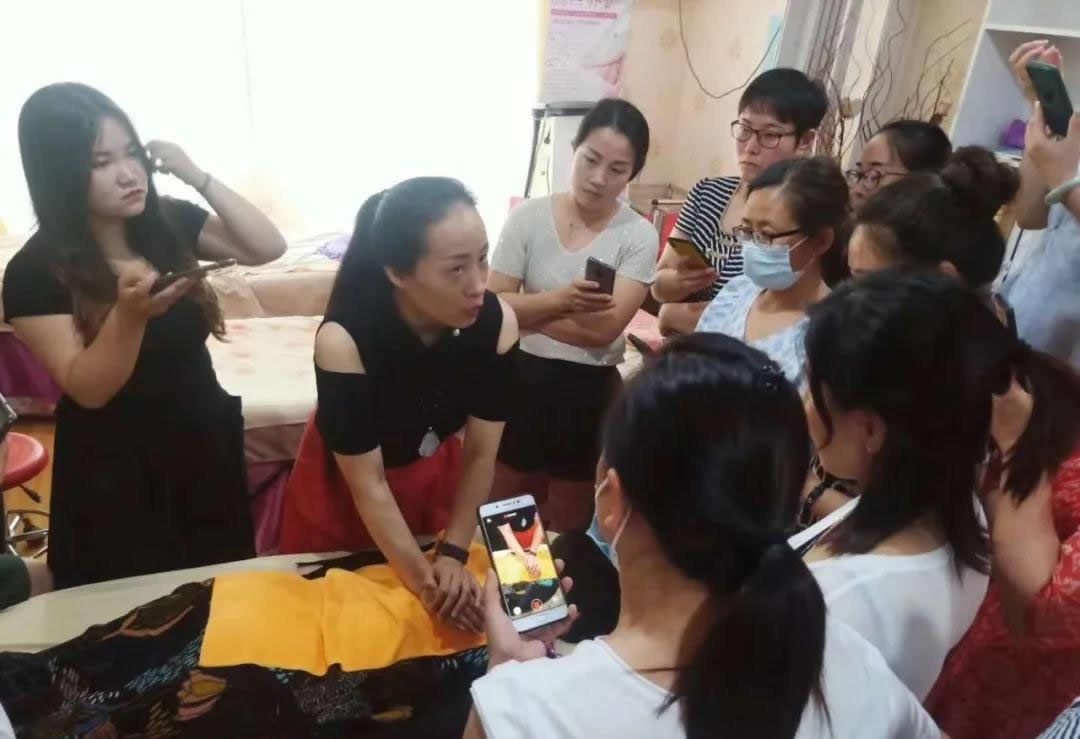 喜颐健关爱女性(乳腺)健康公益活动（免费）开班啦！